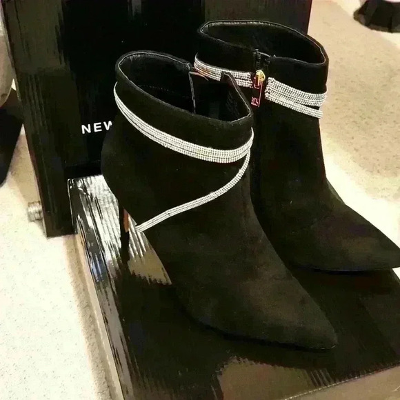 NY&C rhinestone booties - Picture 1 of 3
